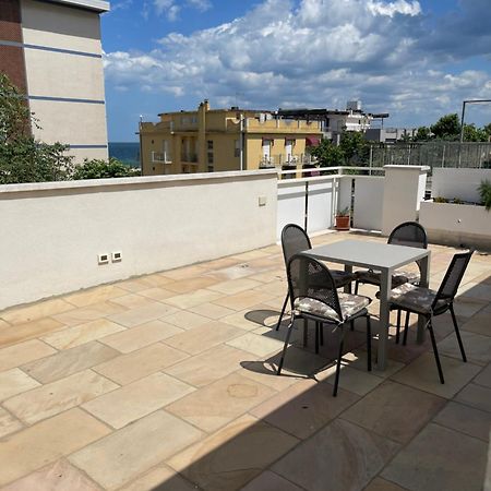 Residence Siesta Rimini Luaran gambar